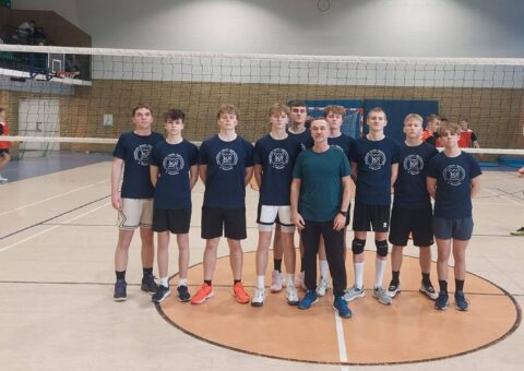 reprezentacja szkoły z nauczycielem